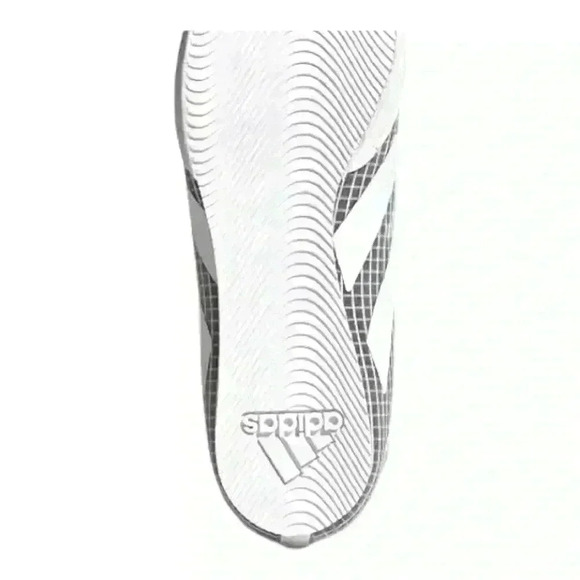 Adidas Unisex Adult Hog 4 Boxing Shoe. Pre Owned. Like New. Worn once inside - Picture 8 of 8